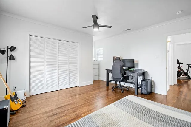 $855,000 | 6326 Lakeshore Drive, Dallas, TX 75214