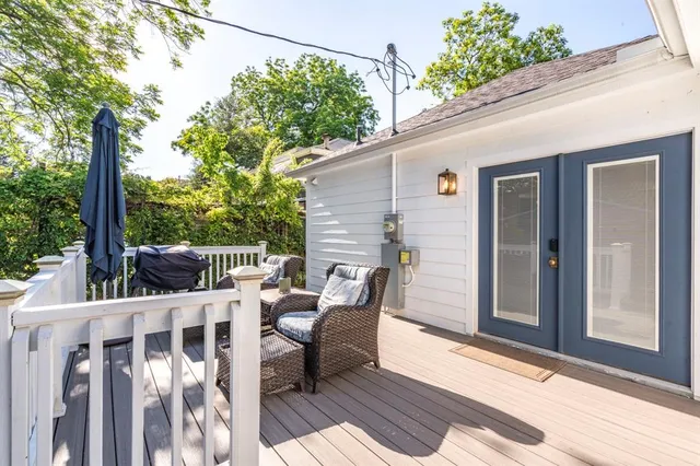 $855,000 | 6326 Lakeshore Drive, Dallas, TX 75214