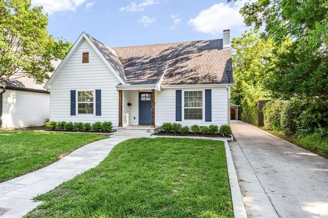 $855,000 | 6326 Lakeshore Drive, Dallas, TX 75214