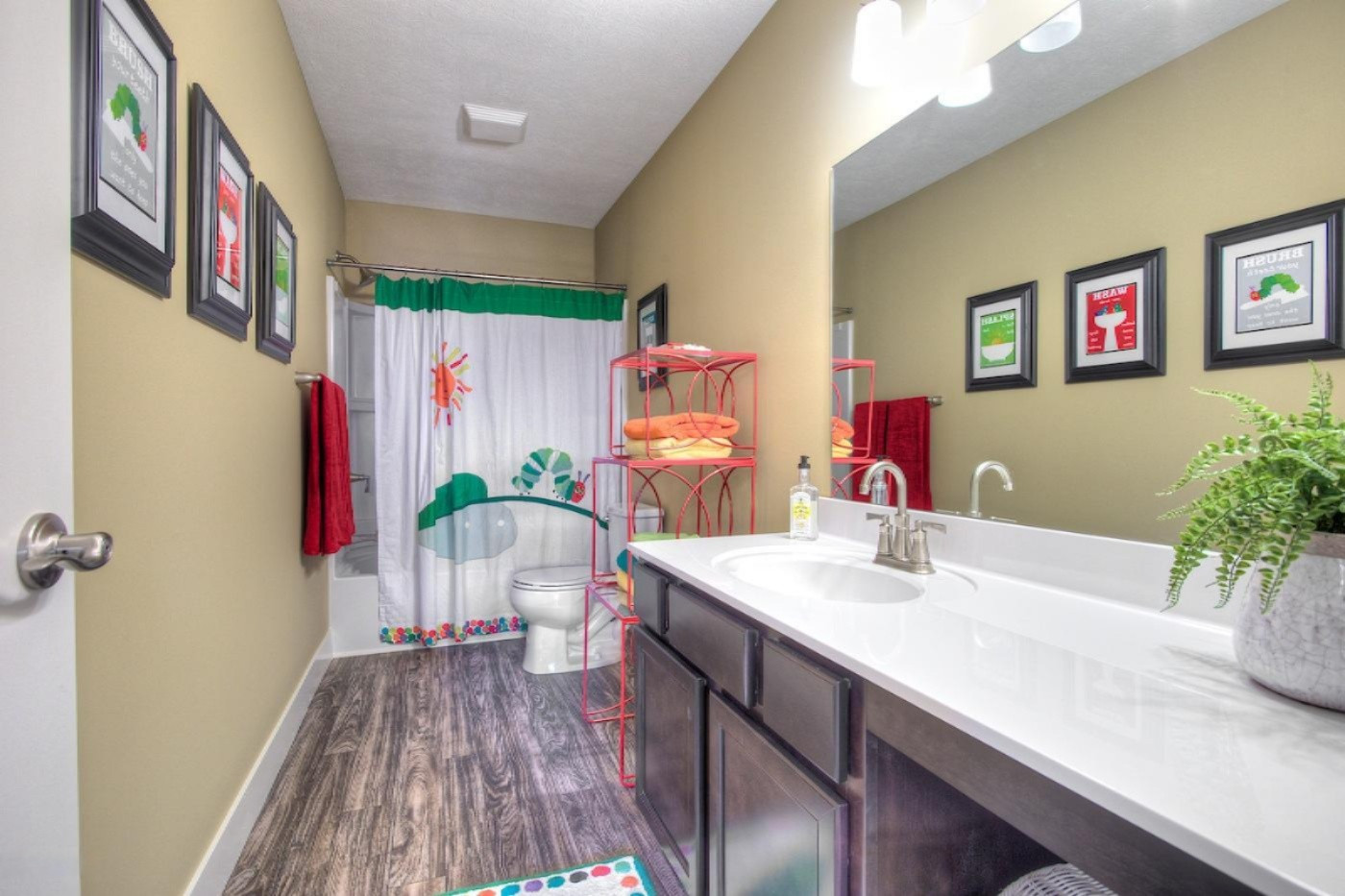 41 Manor Road Grand Haven, MI 49417 - Photo 14 of 22 FullBath