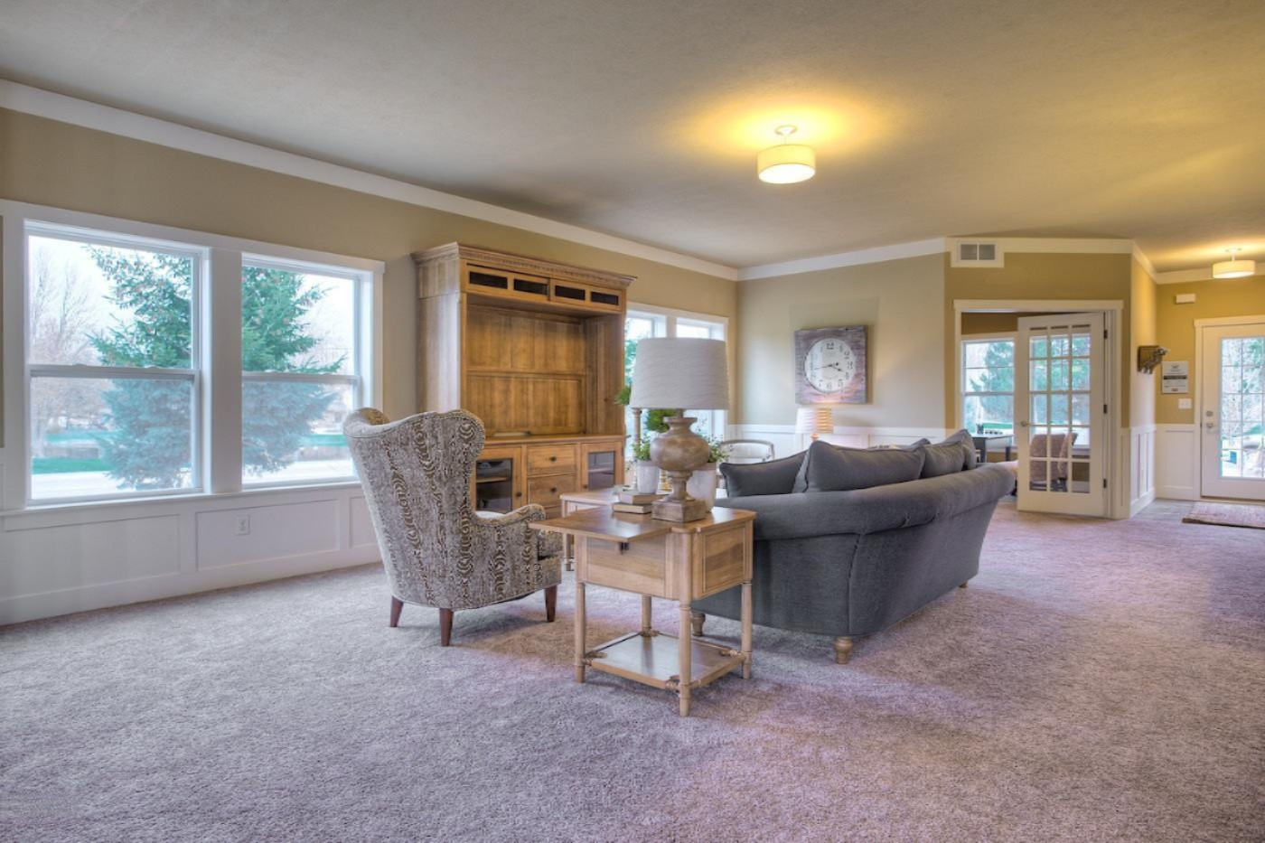 41 Manor Road Grand Haven, MI 49417 - Photo 6 of 22 Living2