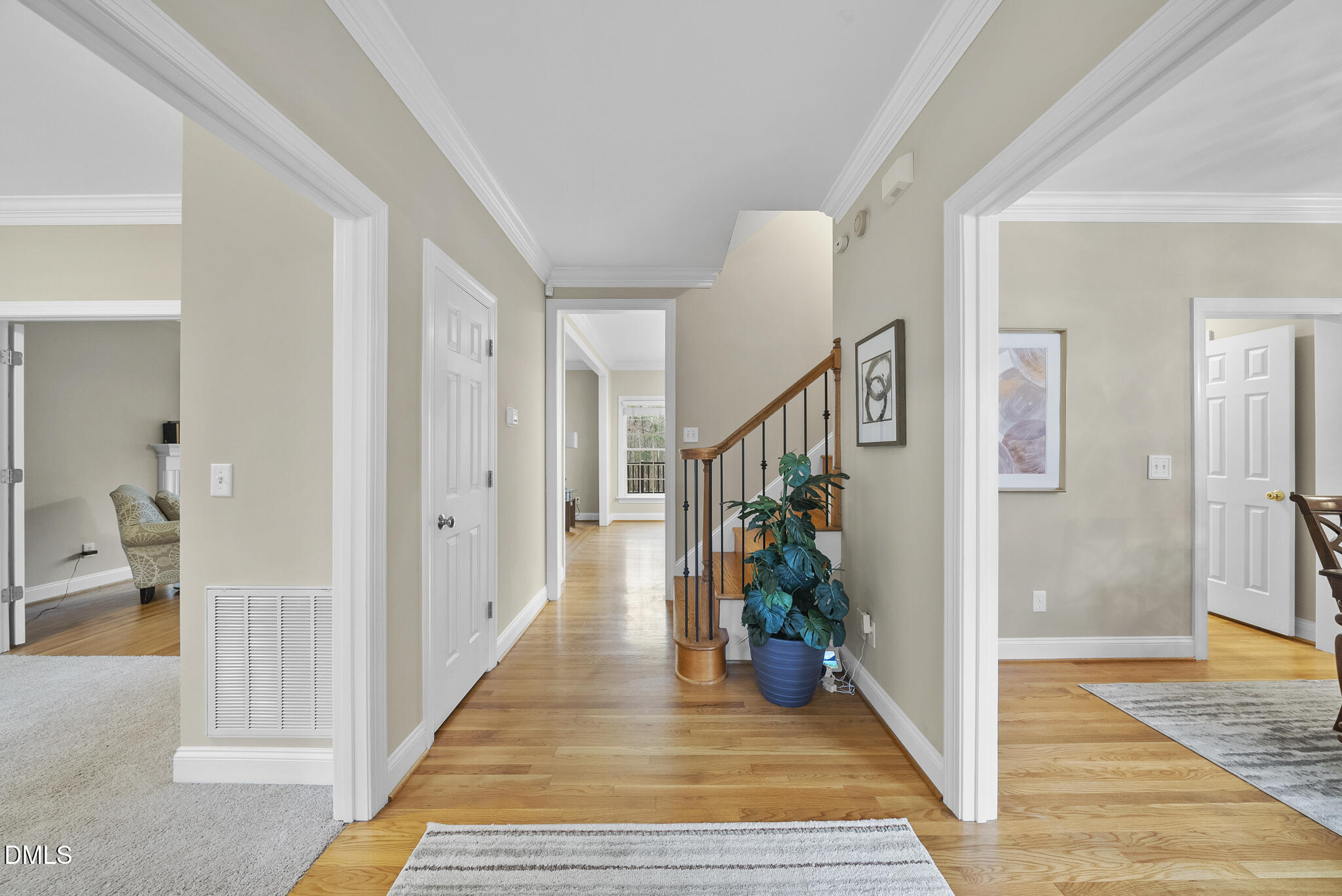 3213 Nimich Pond Way Raleigh, NC 27613 - Photo 5 of 58 DSC09867