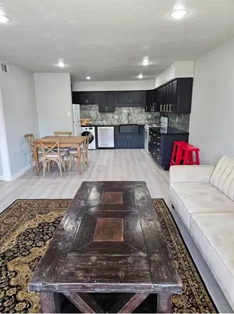 $1,575 | 5303 Fleetwood Oaks Avenue, Unit 278, Dallas, TX 75235