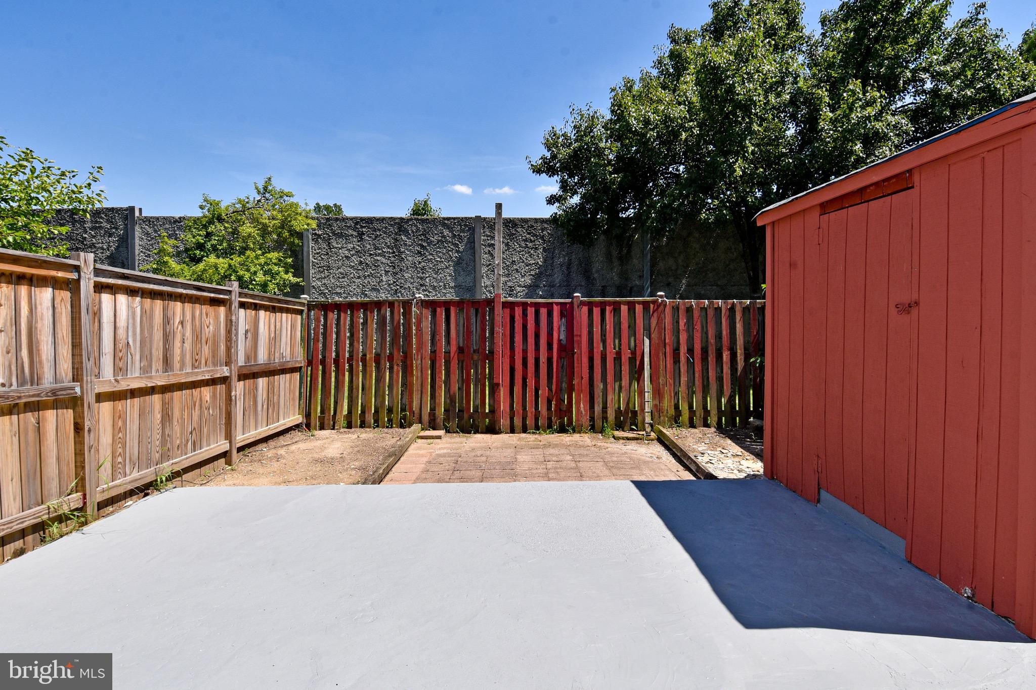 6999 Villa-Del-Rey Court Springfield, VA 22150 - Photo 25 of 34 Patio