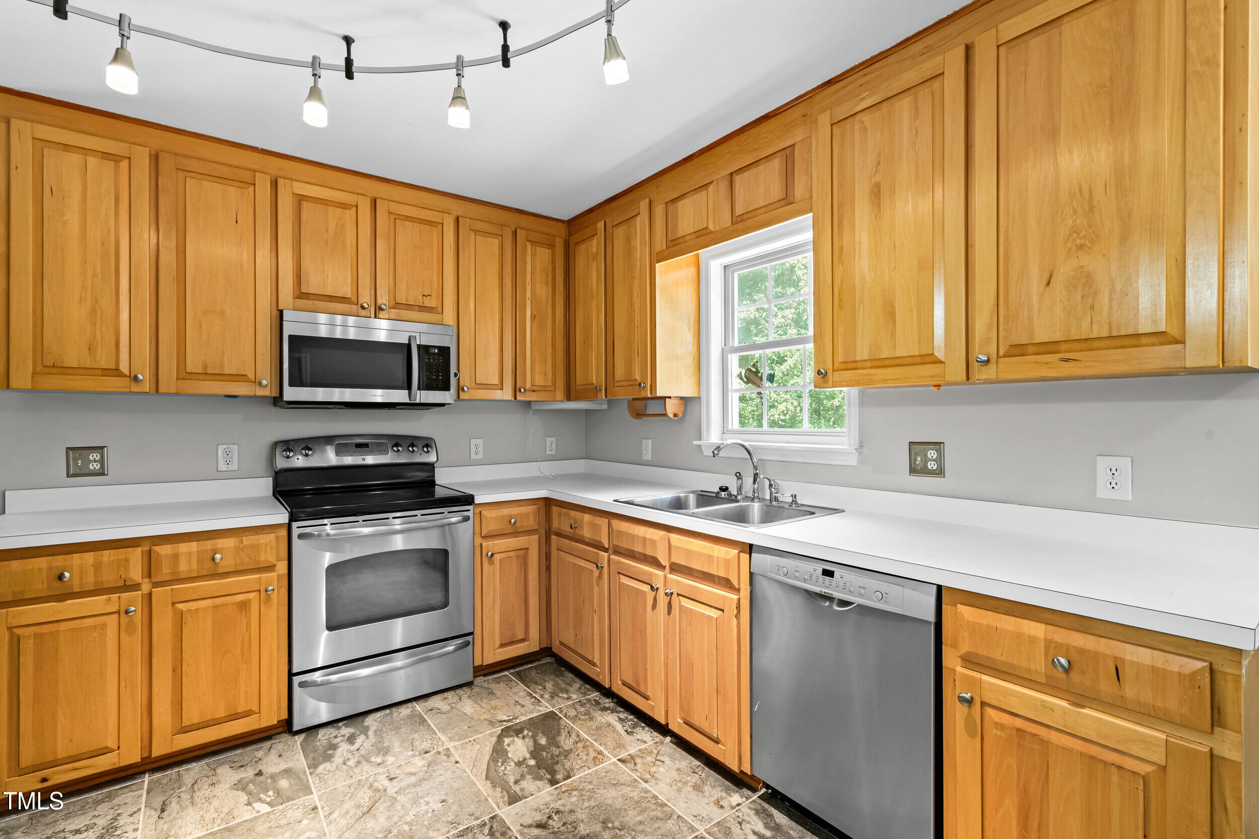 3104 Eric Street Willow Spring, NC 27592 - Photo 12 of 34 12