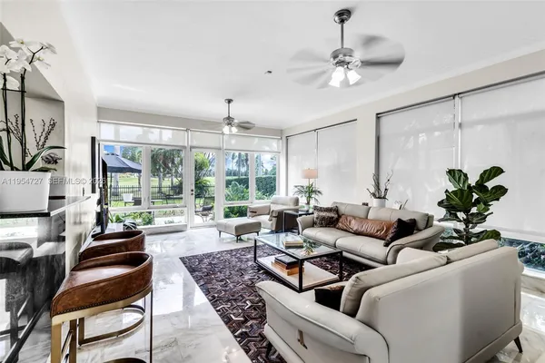 $3,700,000 | 5965 Alton Road, Miami Beach, FL 33140