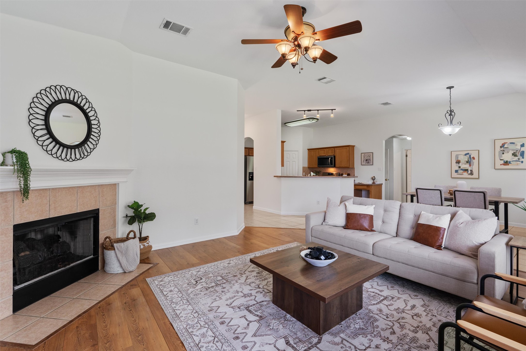 122 Copperwood Loop Round Rock, TX 78665 - Photo 6 of 40 The open spaces seamlessly flow together.