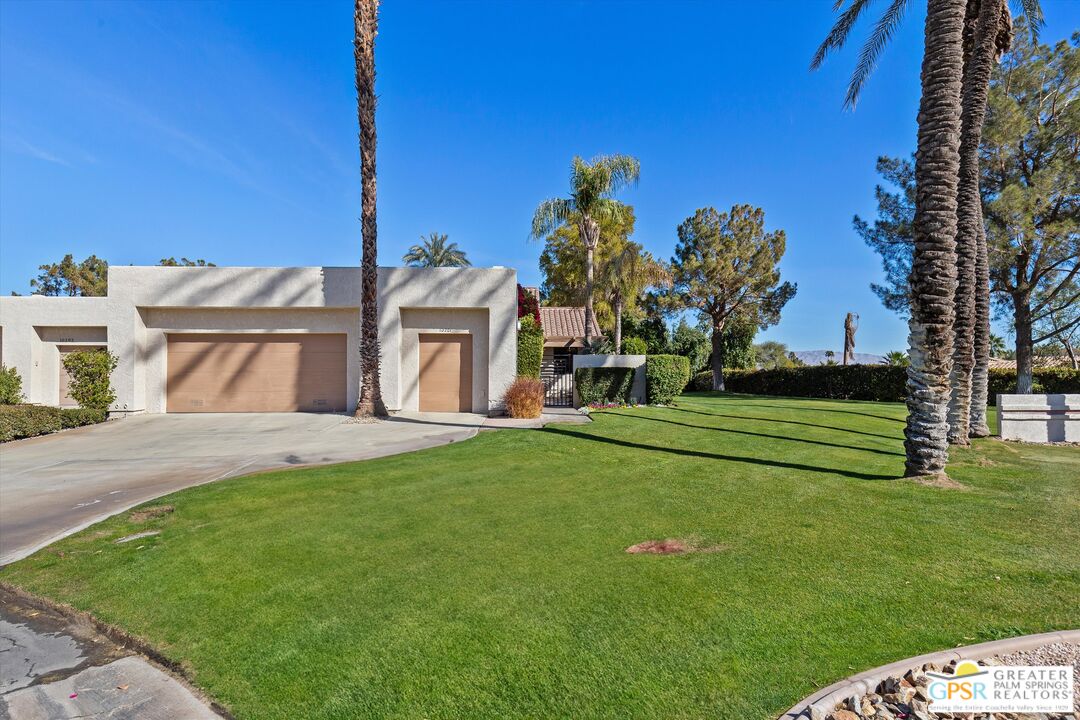 10201 Lakeview Drive Rancho Mirage, CA 92270 - Photo 12 of 28 a view of a house with a yard