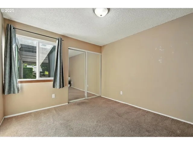 $269,900 | 13114 Northwest 8th Way, Unit B, Vancouver, WA 98685