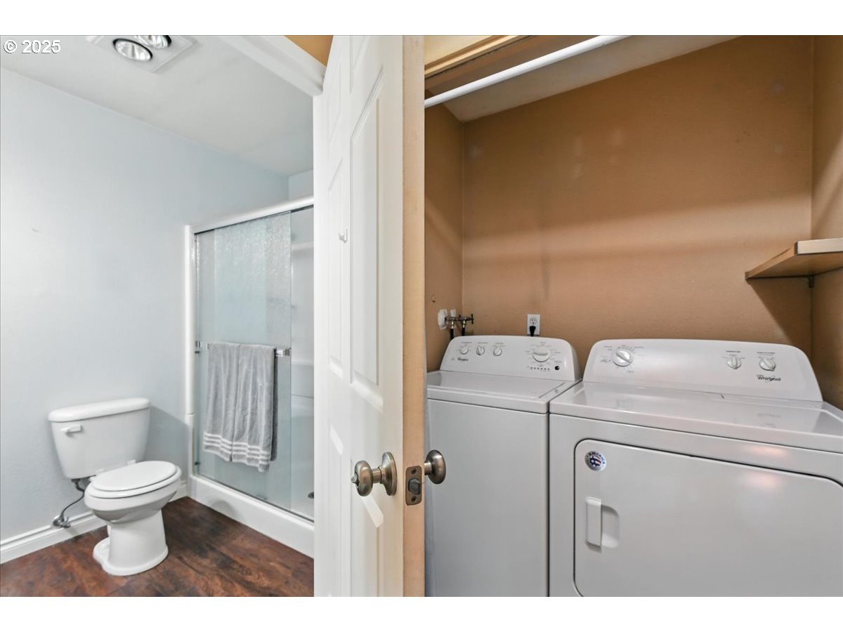 13114 Northwest 8th Way, Unit B Vancouver, WA 98685 - Photo 17 of 26