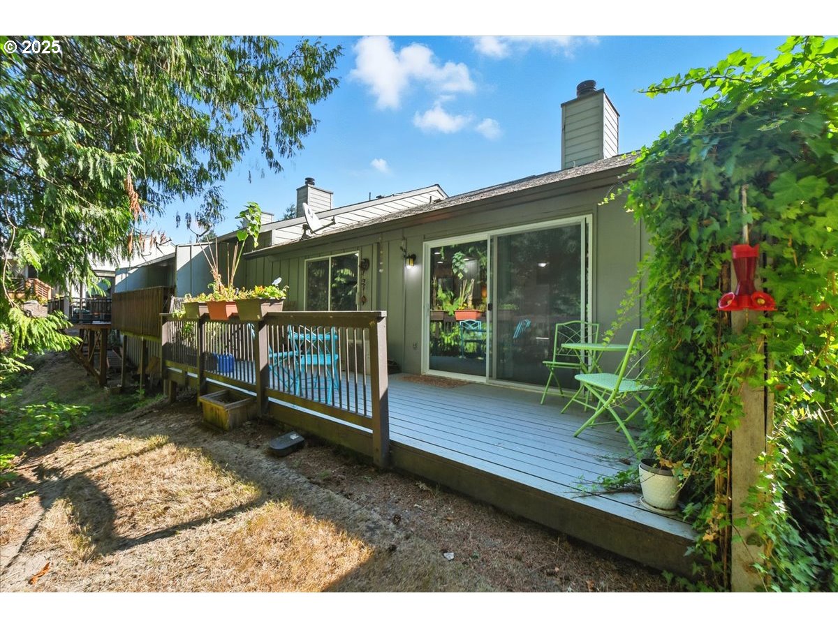 13114 Northwest 8th Way, Unit B Vancouver, WA 98685 - Photo 20 of 26