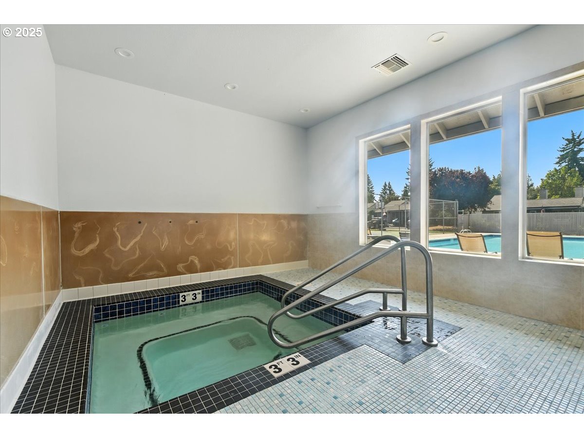 13114 Northwest 8th Way, Unit B Vancouver, WA 98685 - Photo 24 of 26