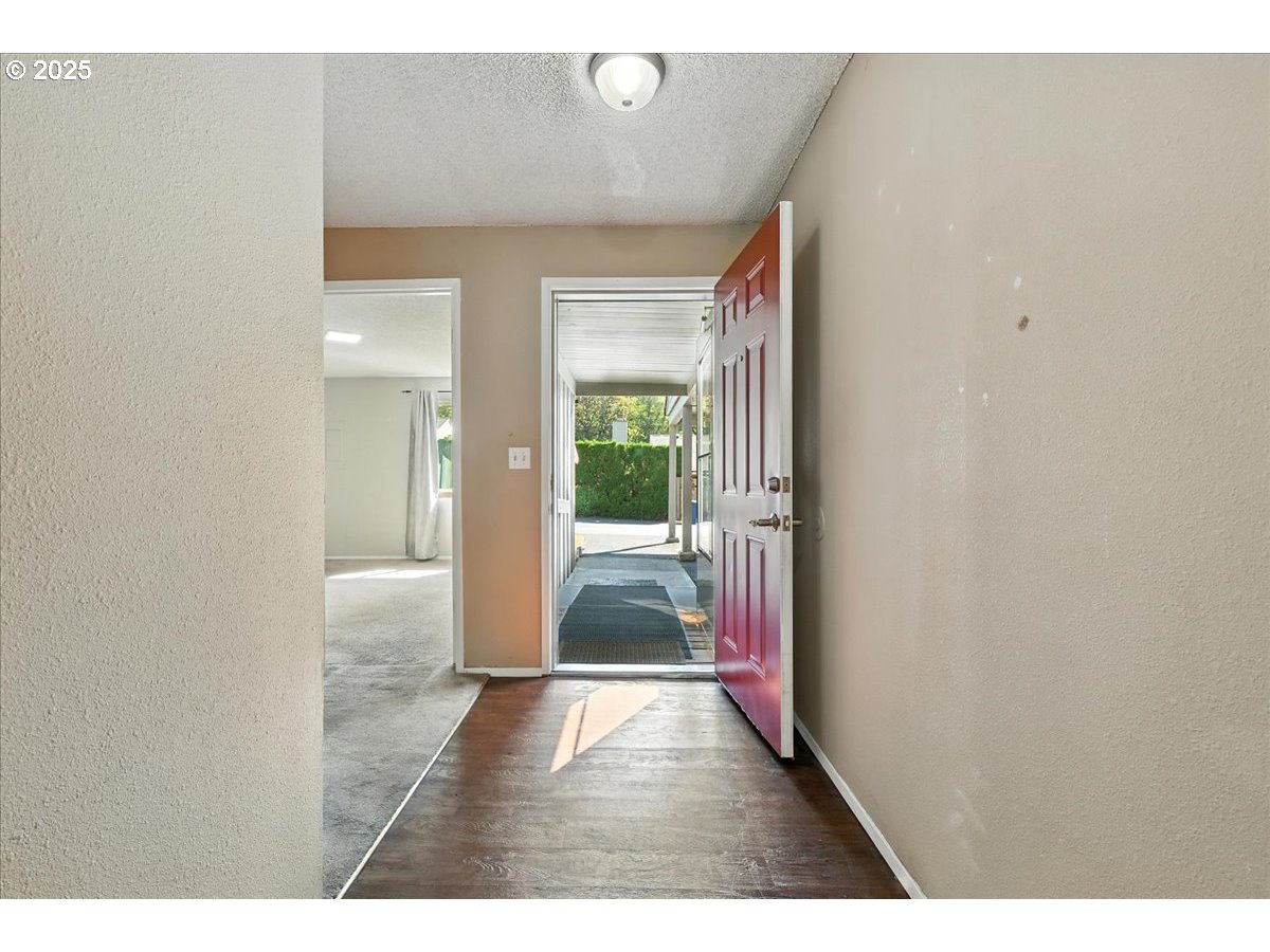 13114 Northwest 8th Way, Unit B Vancouver, WA 98685 - Photo 5 of 26