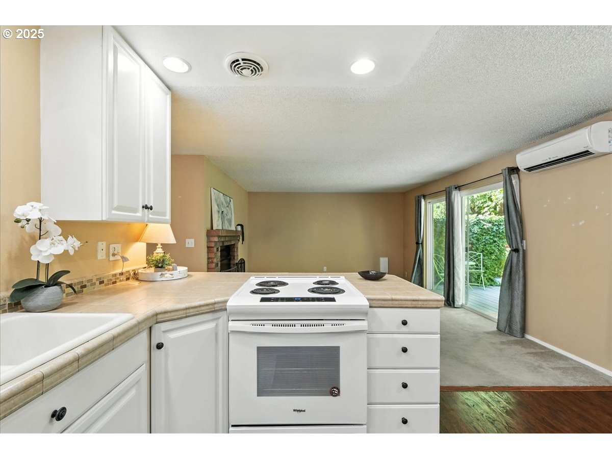 13114 Northwest 8th Way, Unit B Vancouver, WA 98685 - Photo 10 of 26