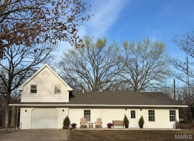 $350,000 | 2803 Highway J Bourbon Mo 65441, Bourbon, MO 65441