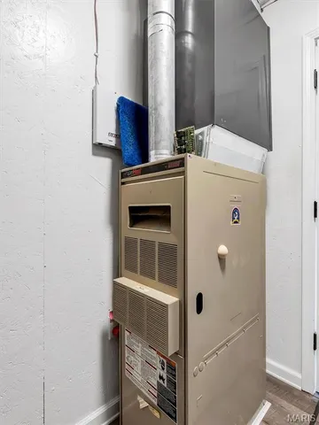 $350,000 | 2803 Highway J Bourbon Mo 65441, Bourbon, MO 65441