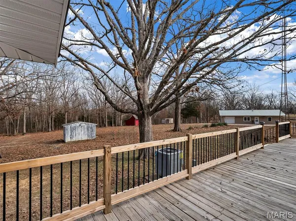 $350,000 | 2803 Highway J Bourbon Mo 65441, Bourbon, MO 65441