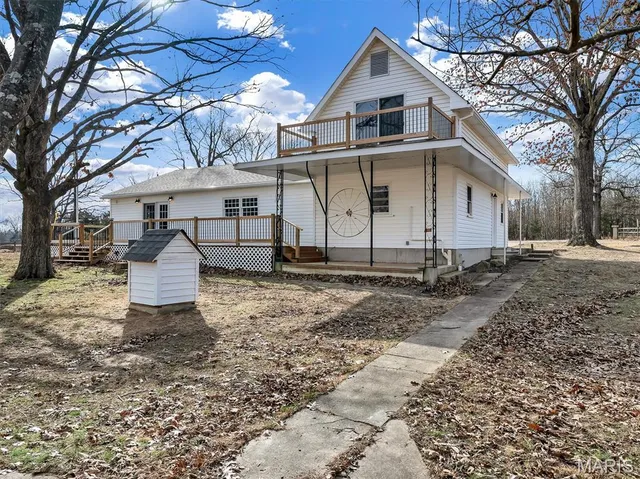 $350,000 | 2803 Highway J Bourbon Mo 65441, Bourbon, MO 65441