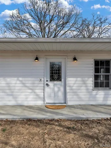 $350,000 | 2803 Highway J Bourbon Mo 65441, Bourbon, MO 65441