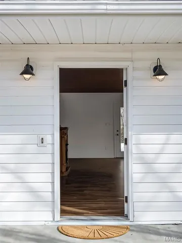 $350,000 | 2803 Highway J Bourbon Mo 65441, Bourbon, MO 65441