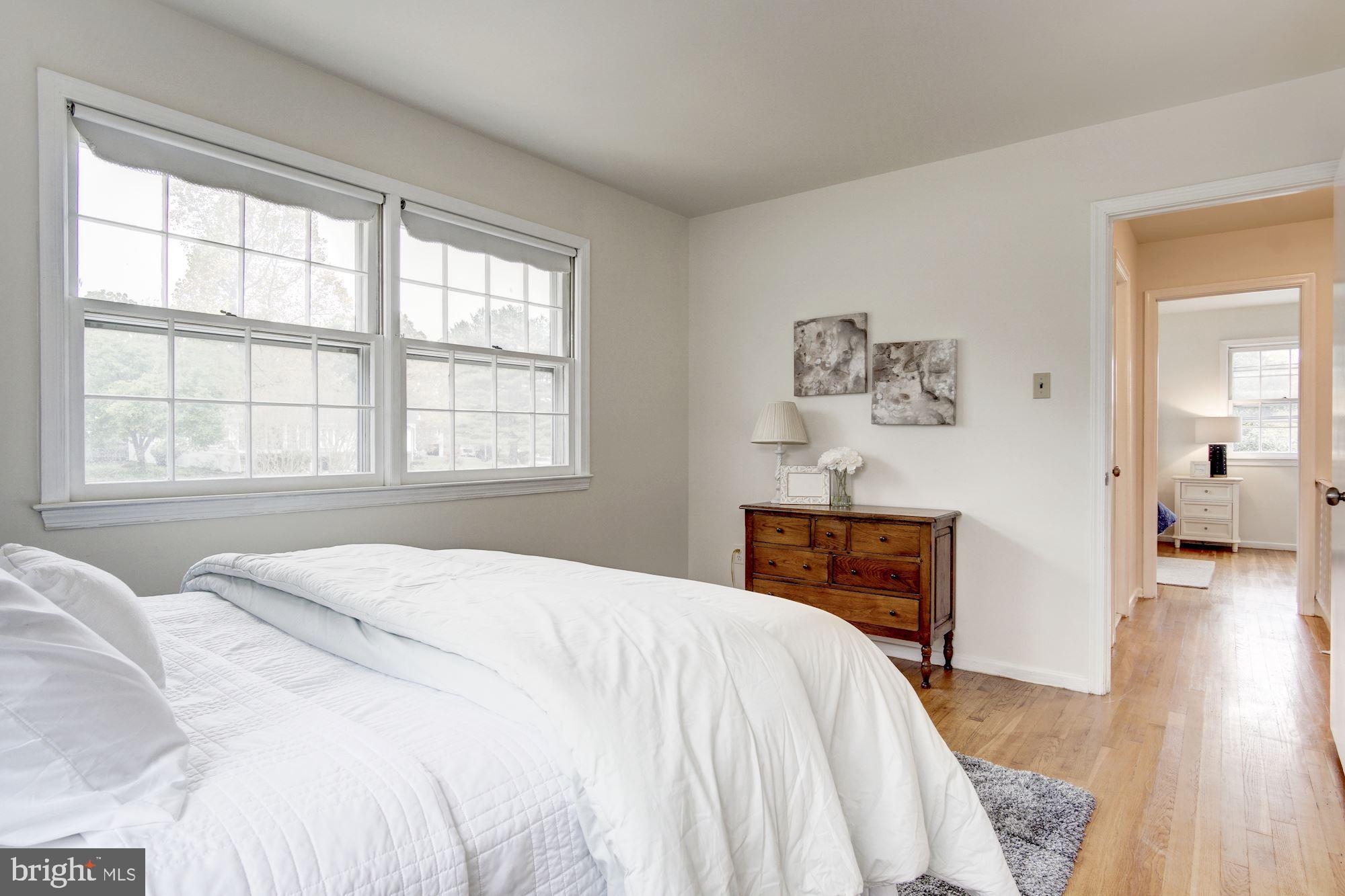 8208 Greeley Boulevard Springfield, VA 22152 - Photo 25 of 41 Bedroom 2