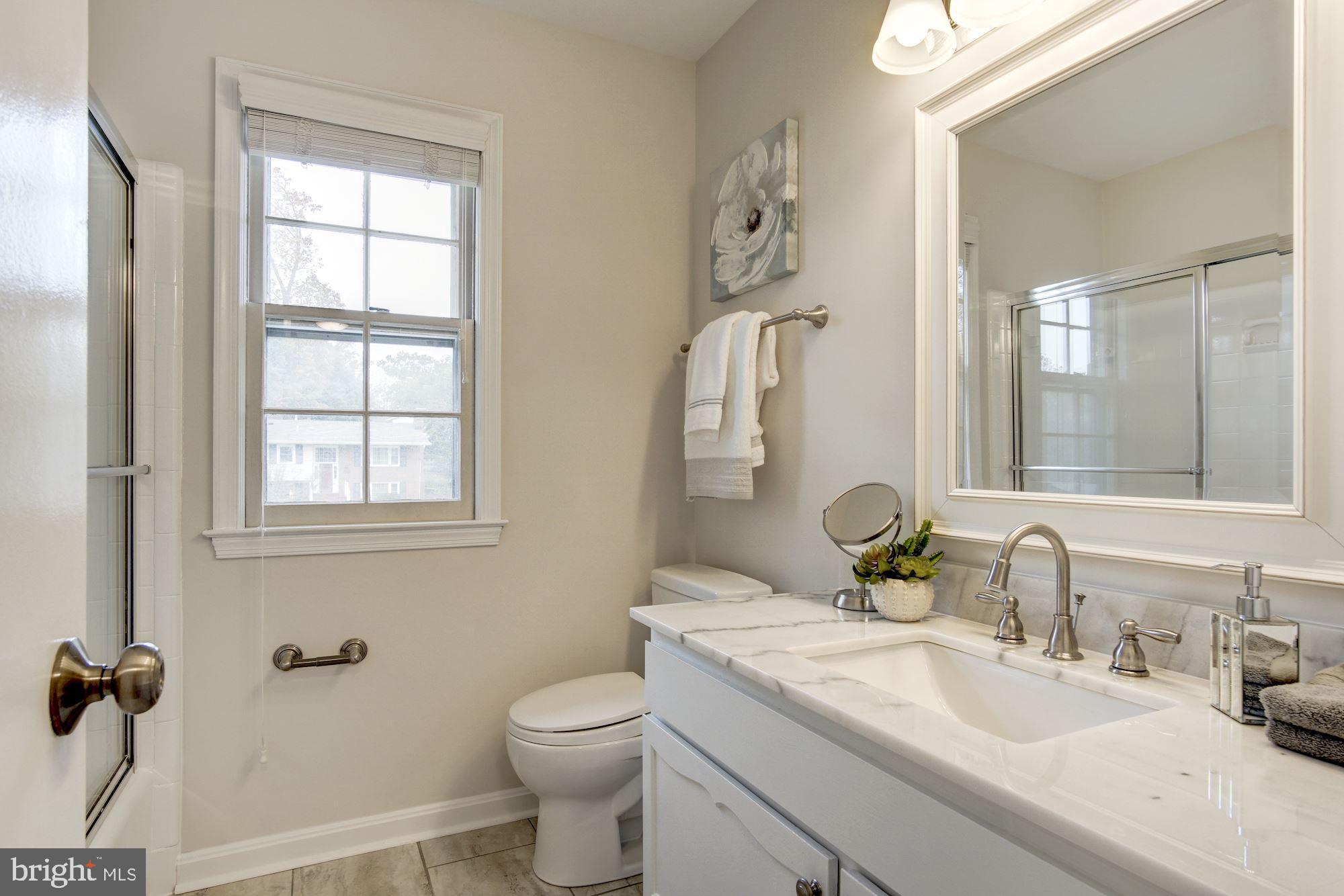 8208 Greeley Boulevard Springfield, VA 22152 - Photo 26 of 41 Second Full Bath
