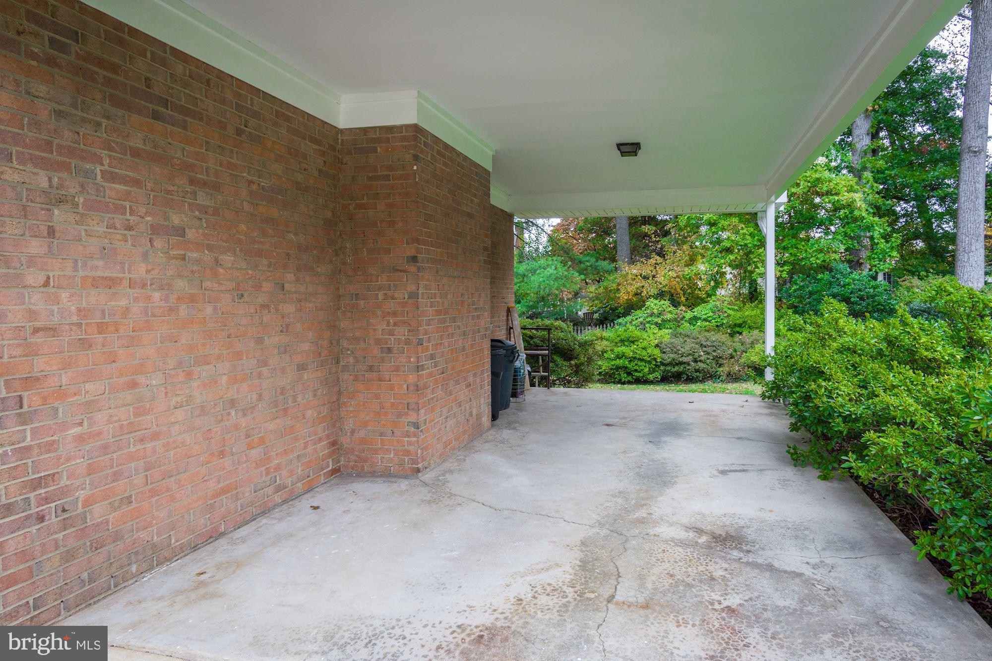 8208 Greeley Boulevard Springfield, VA 22152 - Photo 34 of 41