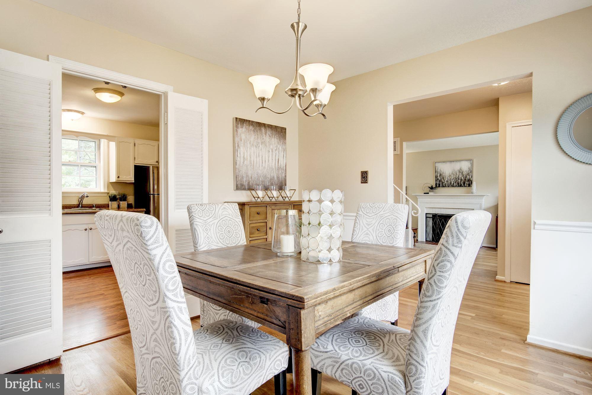 8208 Greeley Boulevard Springfield, VA 22152 - Photo 9 of 41 Separate formal dining room
