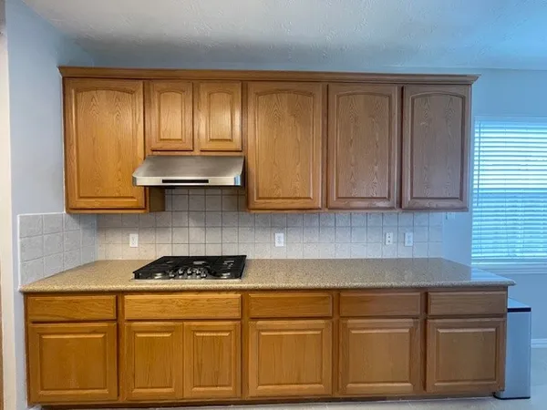 $3,100 | 8519 Babbling Brook Court, Sugar Land, TX 77479