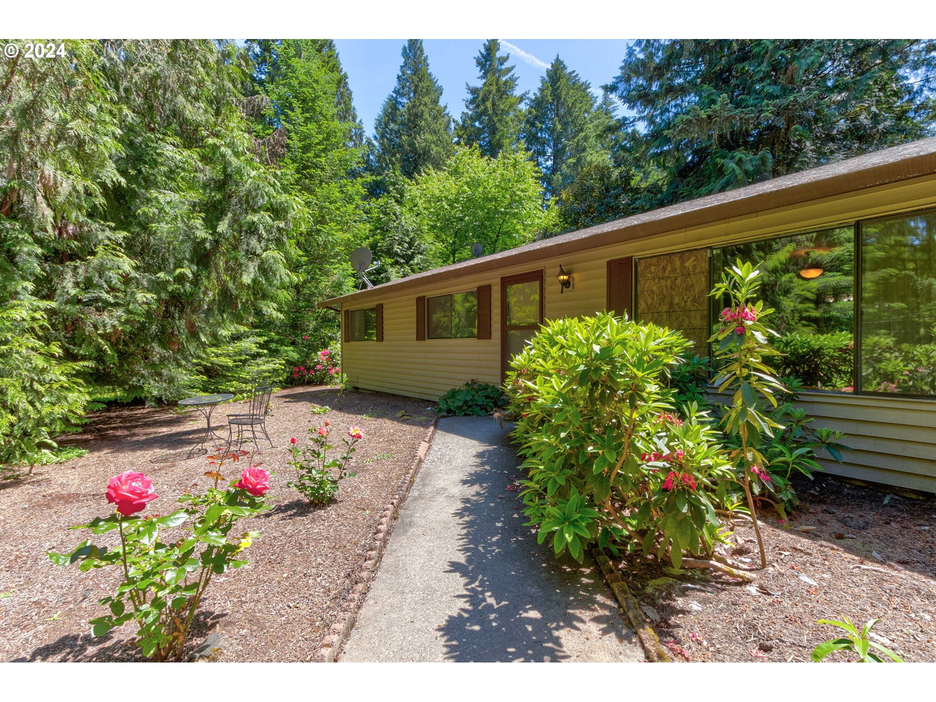 24100 Southwest Rosa Road Hillsboro, OR 97123 - Photo 3 of 30