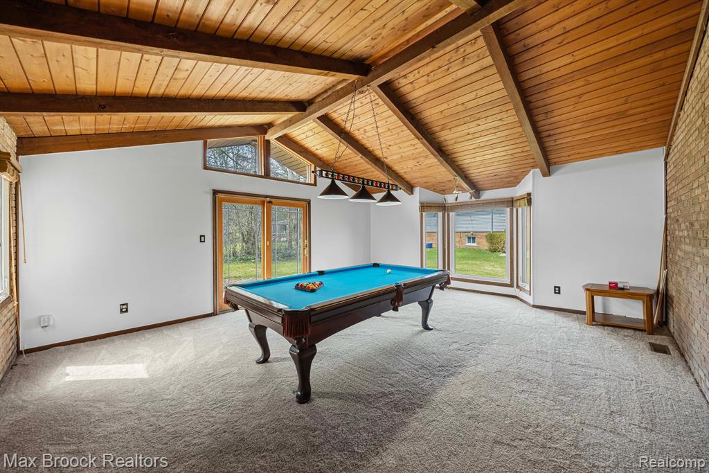 32036 Red Clover Road Farmington Hills, MI 48334 - Photo 19 of 44