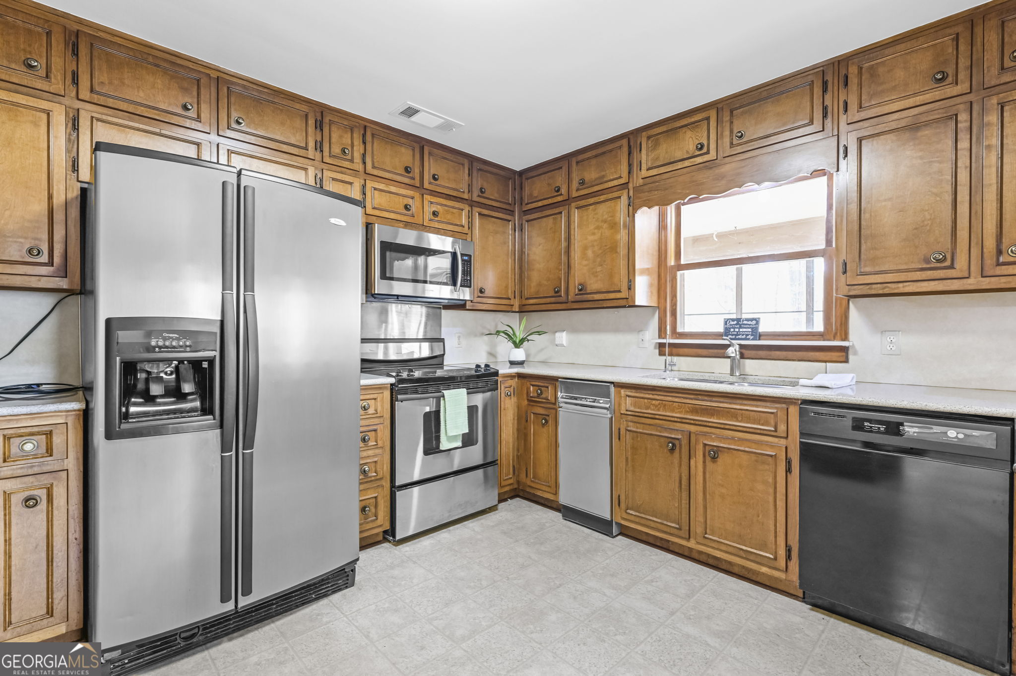 166 Muse Road Fayetteville, GA 30214 - Photo 12 of 76