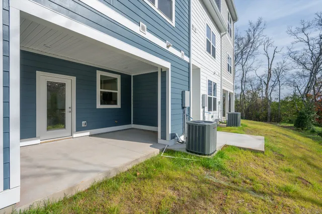 $294,500 | 1170 Dickerson Road, Unit 24, Goodlettsville, TN 37072