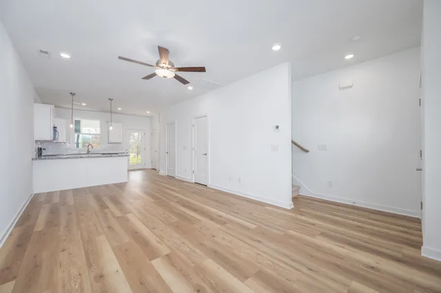 $294,500 | 1170 Dickerson Road, Unit 24, Goodlettsville, TN 37072