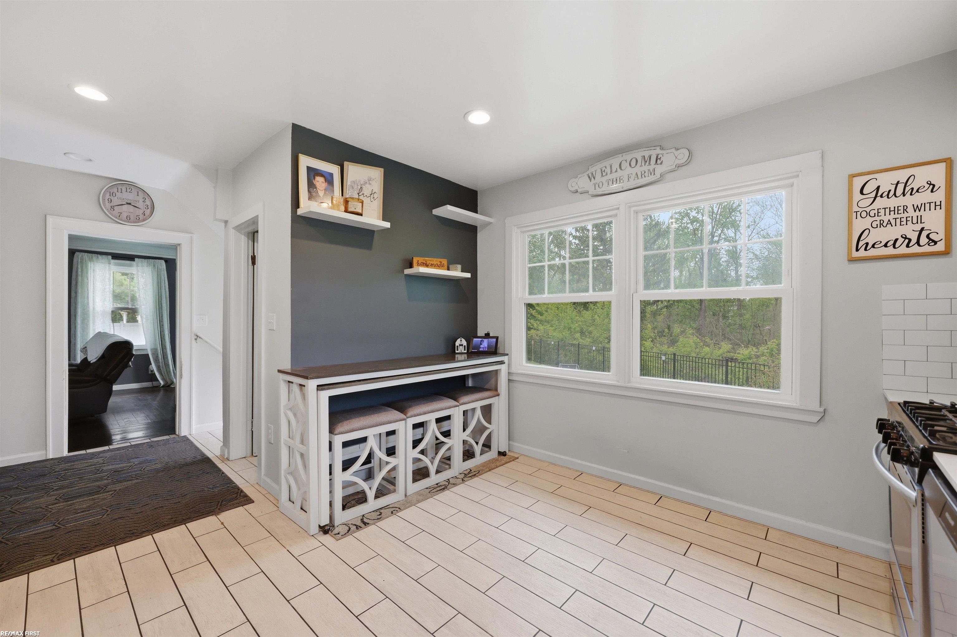 8490 Clinton River Road Sterling Heights, MI 48314 - Photo 21 of 61