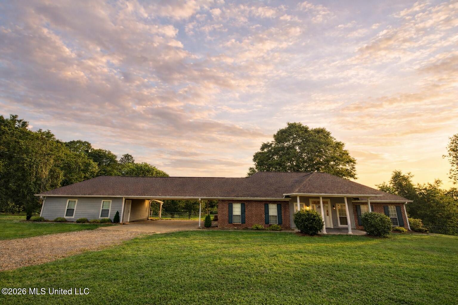302 C Stringer Road Magee, MS 39111 - Photo 2 of 43 91A86B7A-60C8-4DAD-8CE2-34CDA519423D