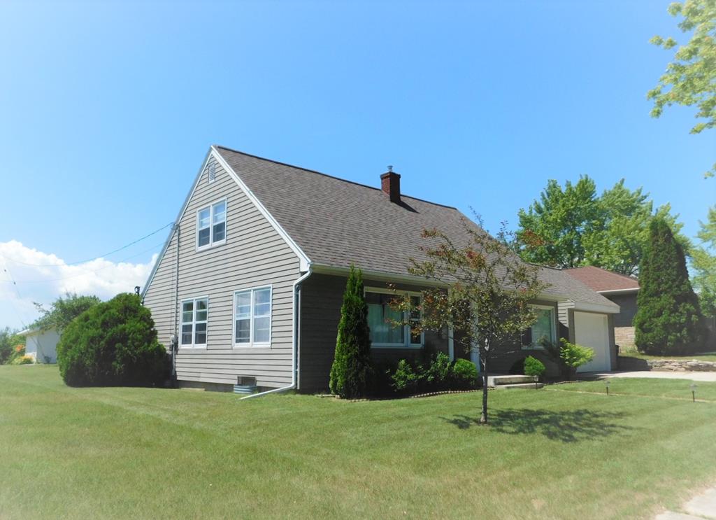 517 4th Street Algoma, WI 54201 - Photo 1 of 1