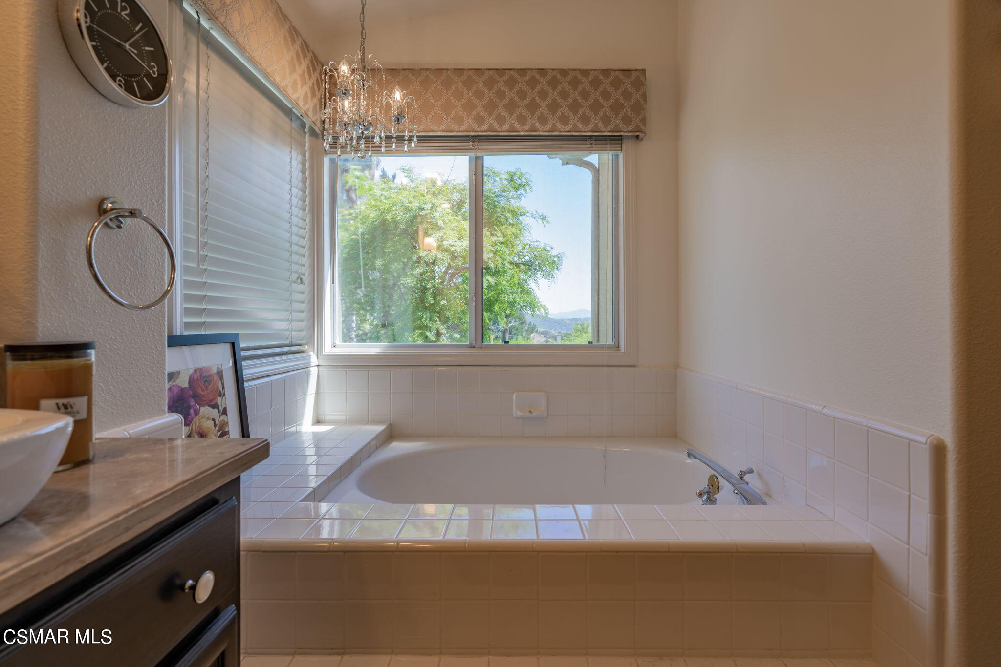 15606 Harte Lane Moorpark, CA 93021 - Photo 29 of 75 a bath tub sitting next to a window