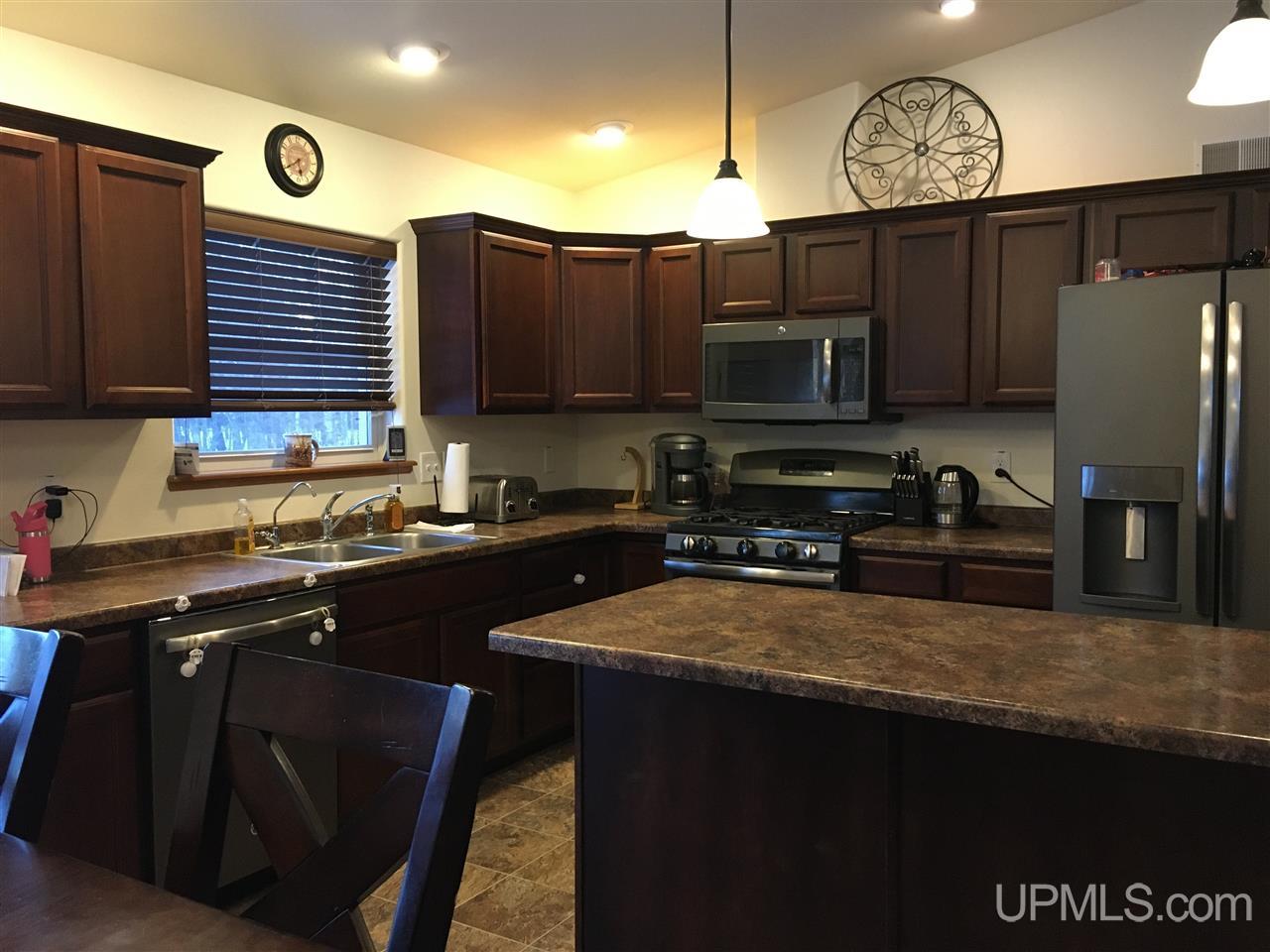 10633 Sa Road Cornell, MI 49818 - Photo 5 of 30