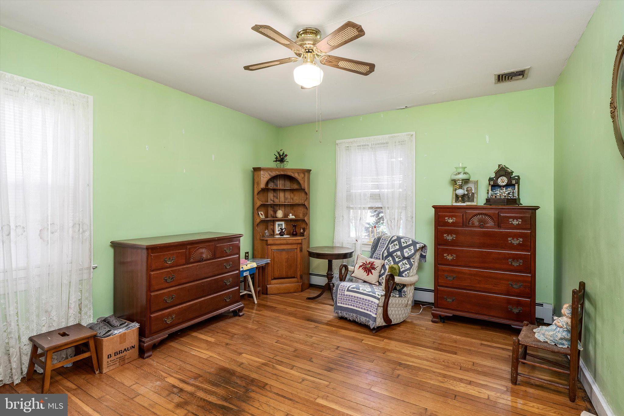 260 Mercer Street Hamilton, NJ 08690 - Photo 11 of 27