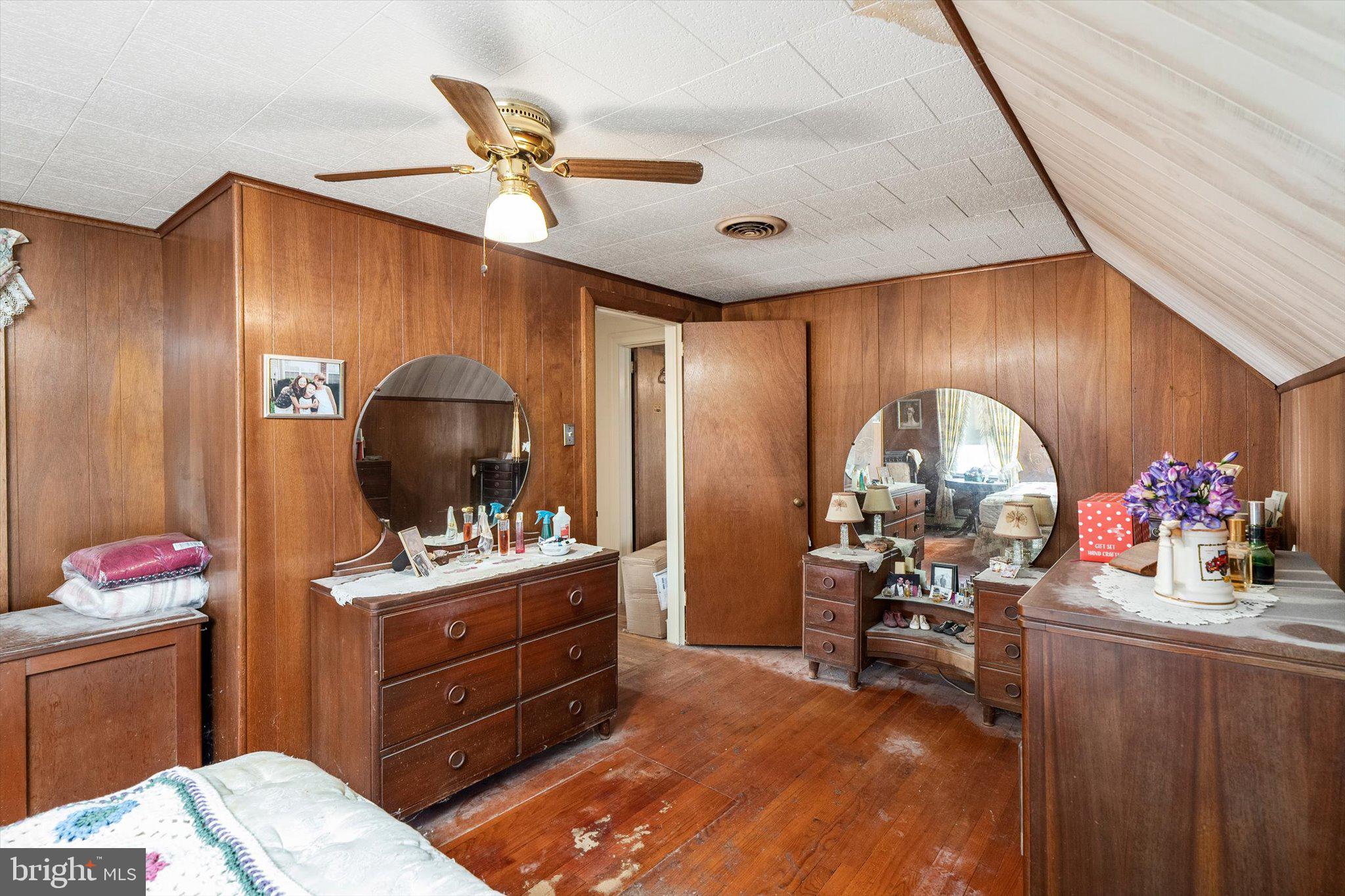 260 Mercer Street Hamilton, NJ 08690 - Photo 16 of 27