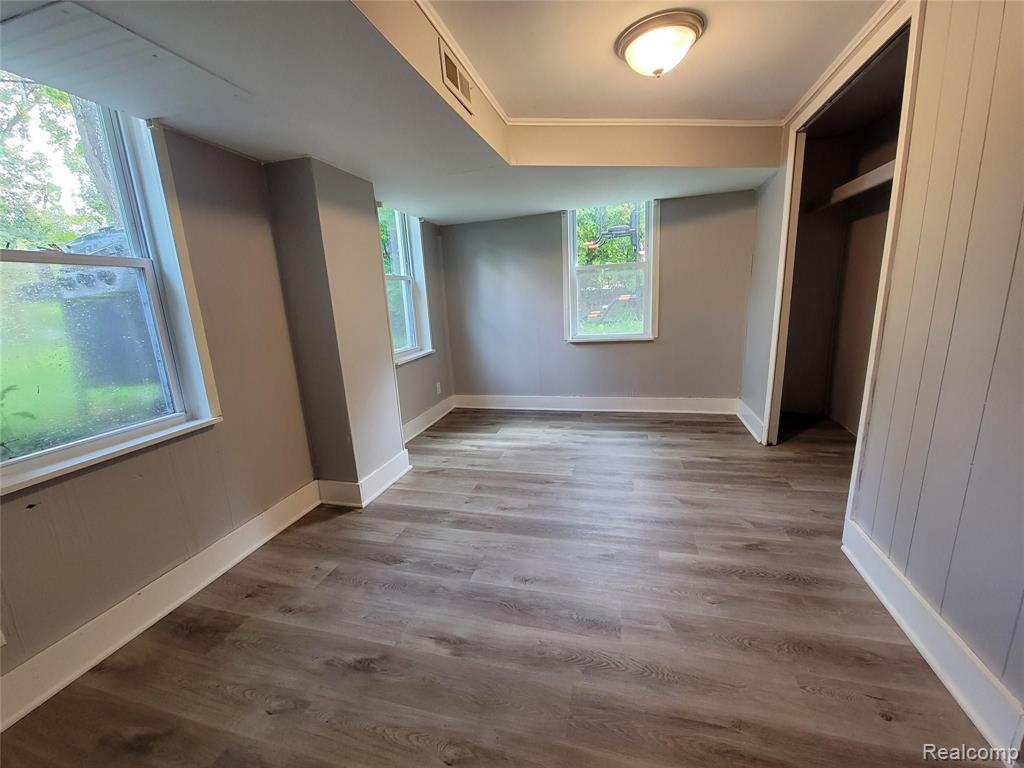 137 Coleman Drive, Unit 2 Waterford, MI 48328 - Photo 6 of 12