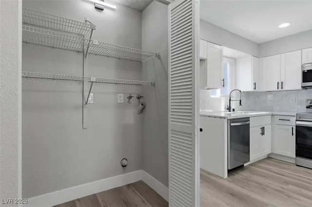 $1,500 | 3517 Rio Robles Drive, Unit D, North Las Vegas, NV 89030