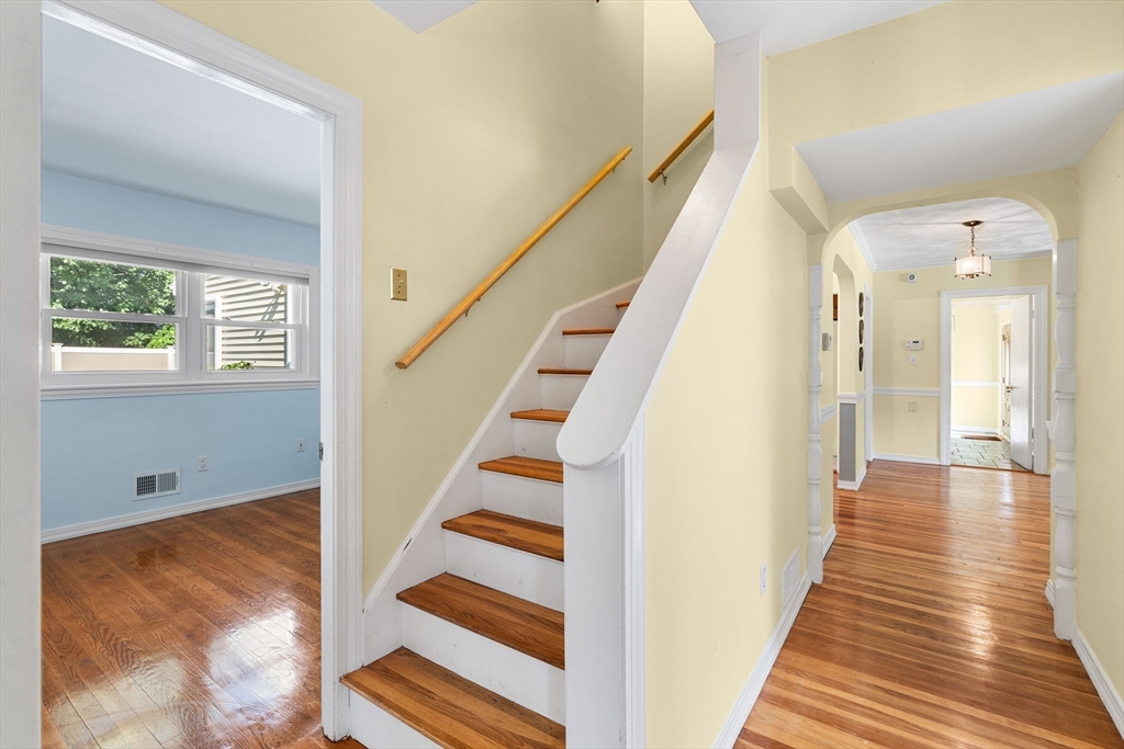 173 Florence Road Lowell, MA 01851 - Photo 34 of 42