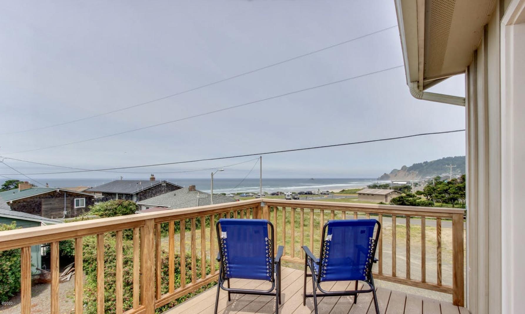 5777 Logan Road Lincoln City, OR 97367 - Photo 3 of 30 Ocean View Entertaining Deck