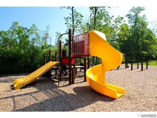 $3,600 | 30 Opal Court, Amherst, NY 14051