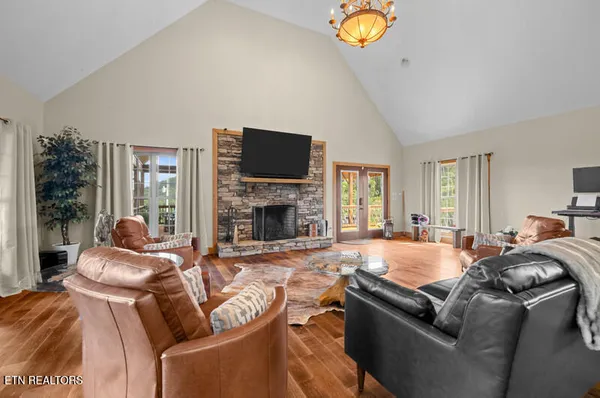 $1,950,000 | 1001 Dumplin Valley Road East, Jefferson City, TN 37760
