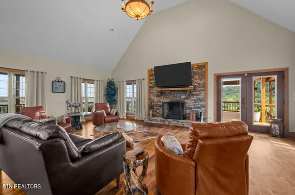 $1,950,000 | 1001 Dumplin Valley Road East, Jefferson City, TN 37760