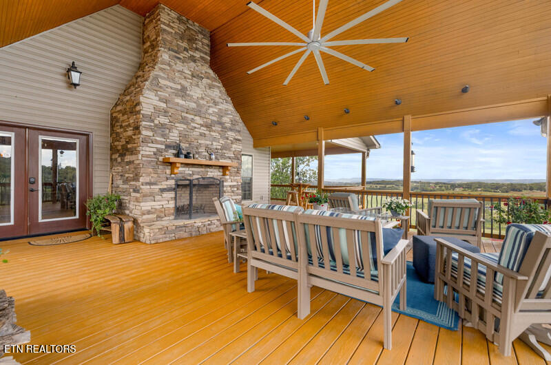 1001 Dumplin Valley Road East Jefferson City, TN 37760 - Photo 4 of 60 IMG_8041