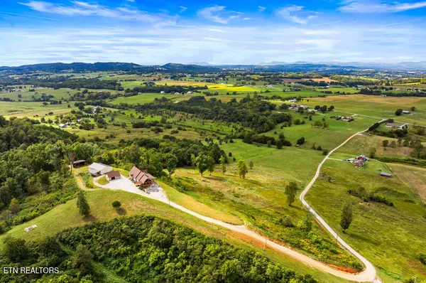 $1,950,000 | 1001 Dumplin Valley Road East, Jefferson City, TN 37760